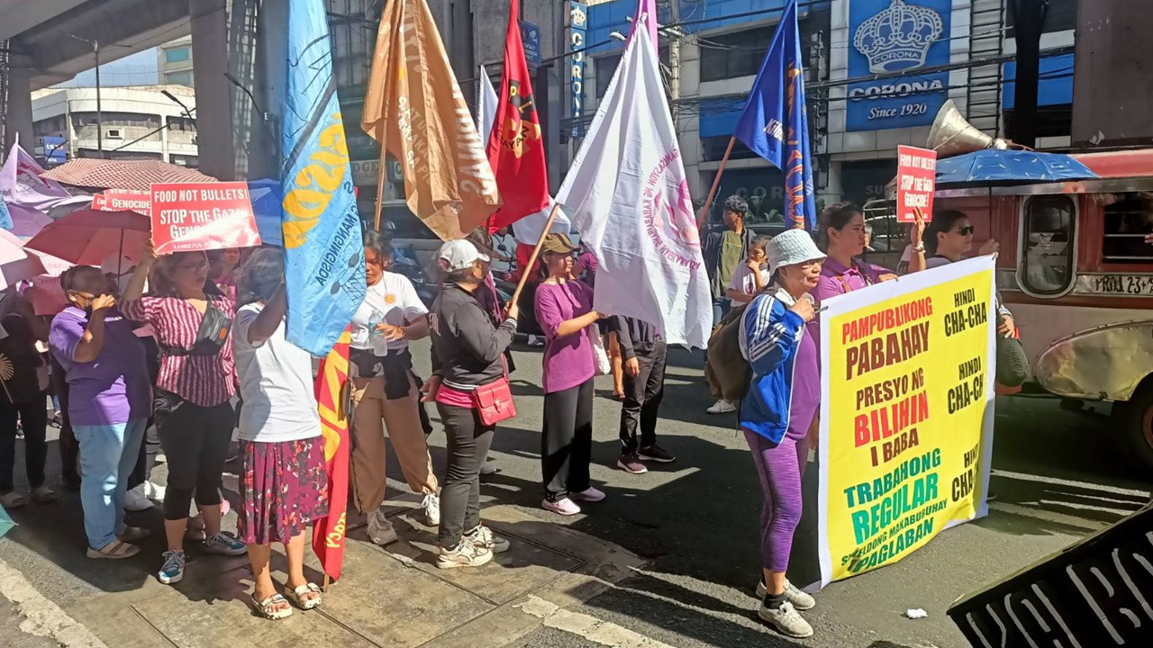 Ilang Grupo Ng Mga Kababaihan Nagkasa Ng Kilos Protesta Sa Maynila