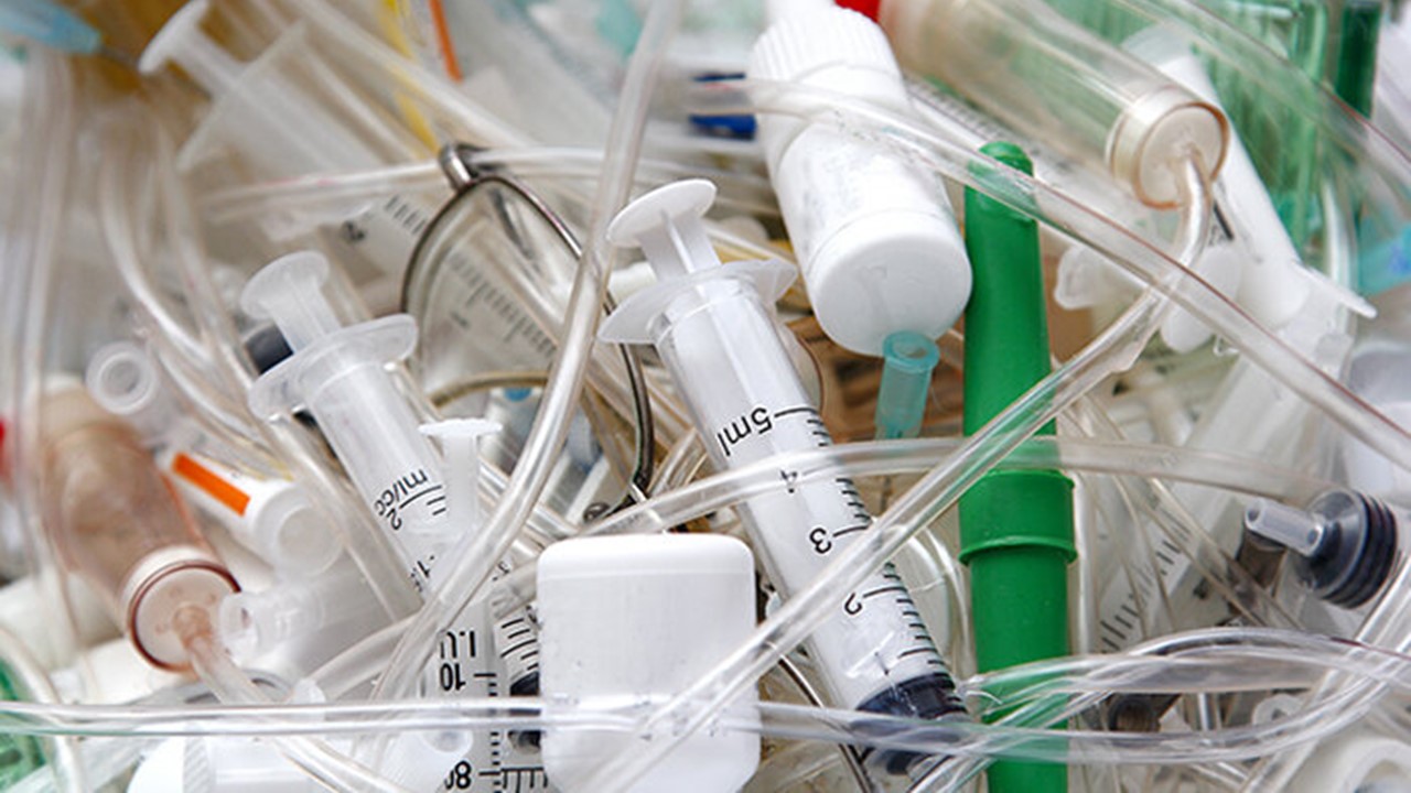 Mga health facilities, pinatitiyak na makakasunod sa tamang disposal ng mga medical wastes RMN