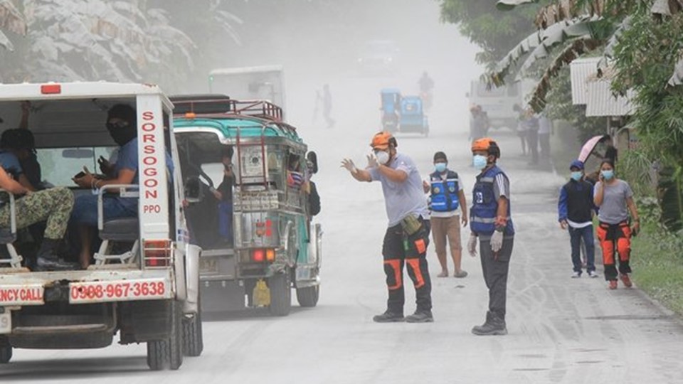 Doh Ipinag Utos Na Ang Pamamahagi Ng Face Mask Sa Mga Residente Ng Sorsogon Na Apektado Ng 9655