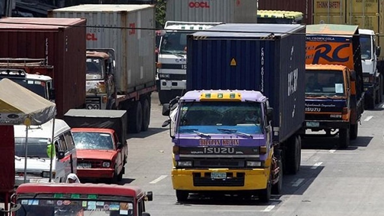 Dagdag-singil Sa Operasyon Ng Mga Truckers, Inihihirit! - RMN Networks