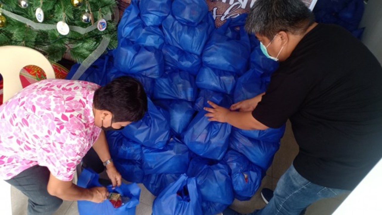 Libreng Paghahatid Ng Relief Goods Sa Mga Lugar Na Tinamaan Ng