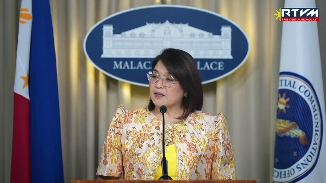 Mike Defensor, binansagang “Ador Mawanay 2.0” ng Malacañang - RMN Networks